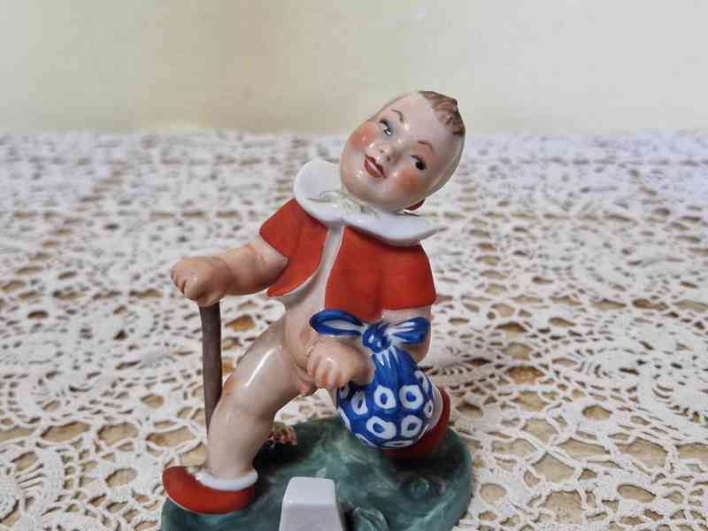 Děvčátko s uzlíčkem Marie Fischerová Kvěchová Březová - foto 3