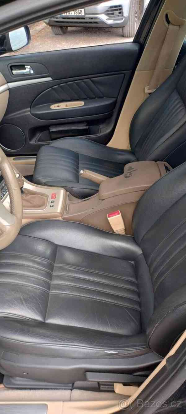 Alfa Romeo 159 2,4   JTD 154 kw Q4 - foto 12