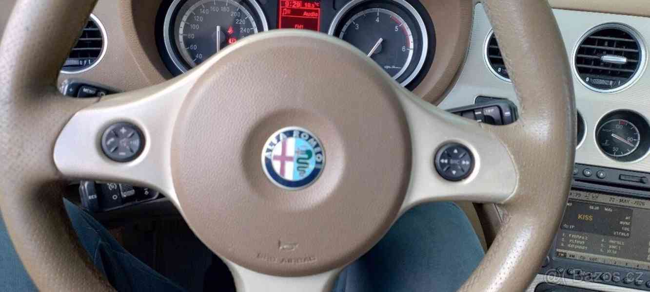 Alfa Romeo 159 2,4   JTD 154 kw Q4 - foto 9
