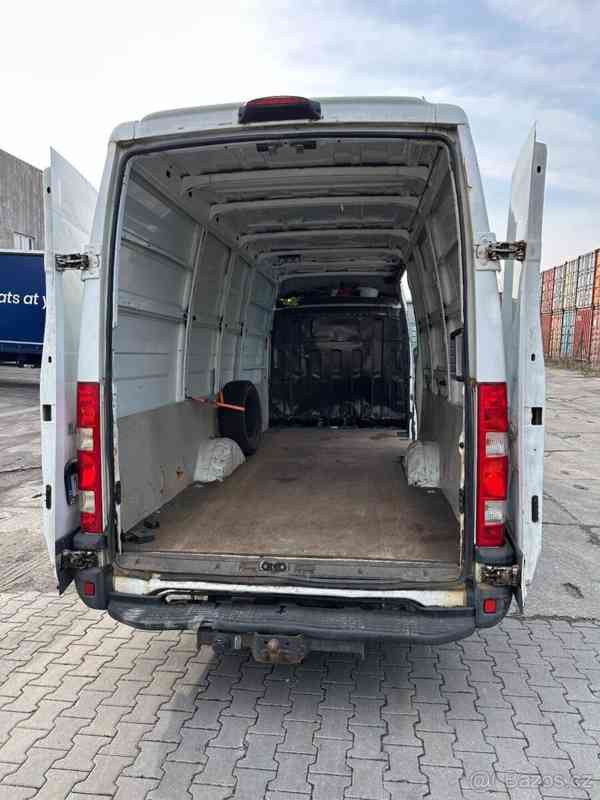Iveco Daily 2,3   100 kW, r. v. 2011 - foto 7