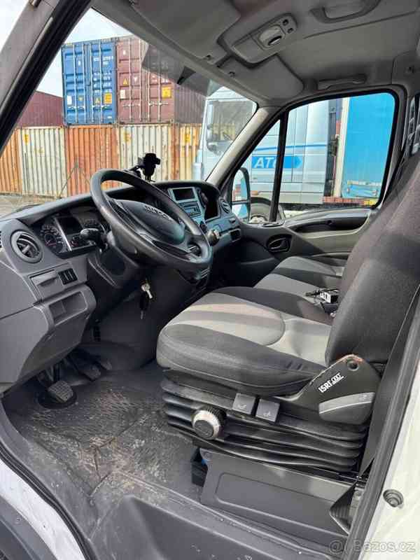Iveco Daily 2,3   100 kW, r. v. 2011 - foto 14