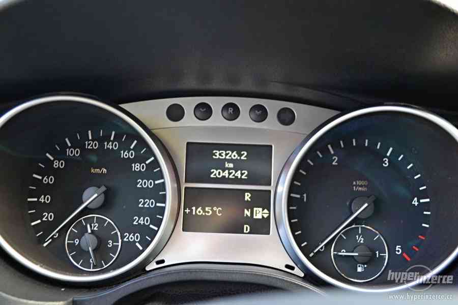 Mercedes-Benz R 320 CDi 4MATIC, garance kilometru - foto 8