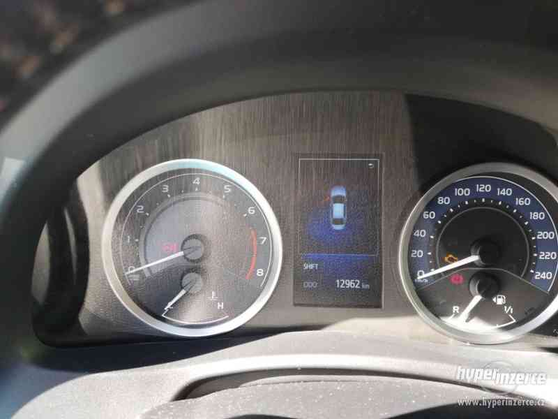 Prodám Toyotu Corollu 1.6 Valvematic Active (12962km) - foto 8