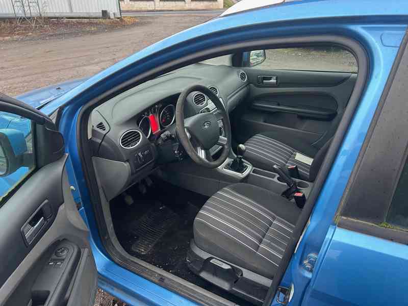 Ford Focus 1,6TDCI 83KW G8DB prodám díly z vozu - foto 5