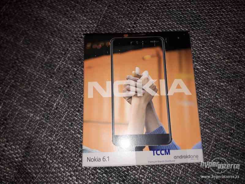 Nokia 6.1 - foto 2