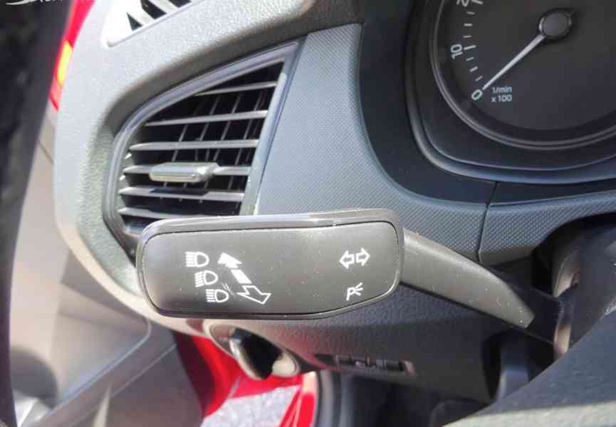 Škoda Fabia 1.0 MPI r.v.2015 (55 kw) STK:6/2028 - foto 9