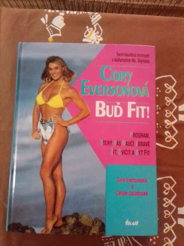 Cory Eversonová - Buď fit!