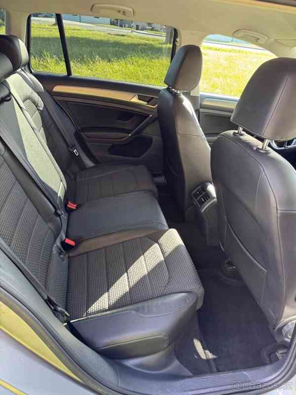 Volkswagen Golf 1,2   VII Variant TSI - foto 11