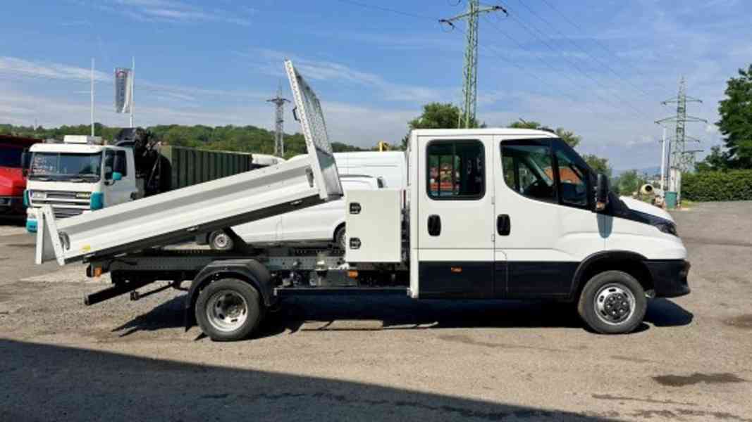 3.5t sklápěč 6míst tupláky IVECO Daily - foto 2