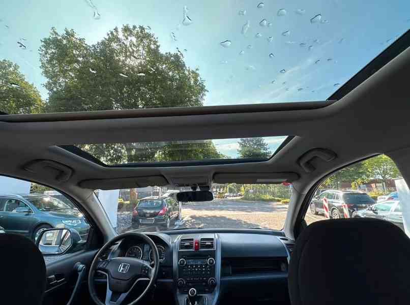 Honda CR-V 2,0i Elegance benzín 110kw - foto 13