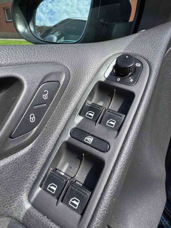 Volkswagen Golf TDi 77 kw hatchback - foto 14