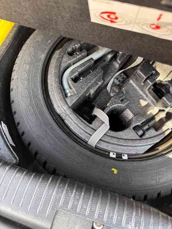 Volkswagen Golf TDi 77 kw hatchback - foto 12