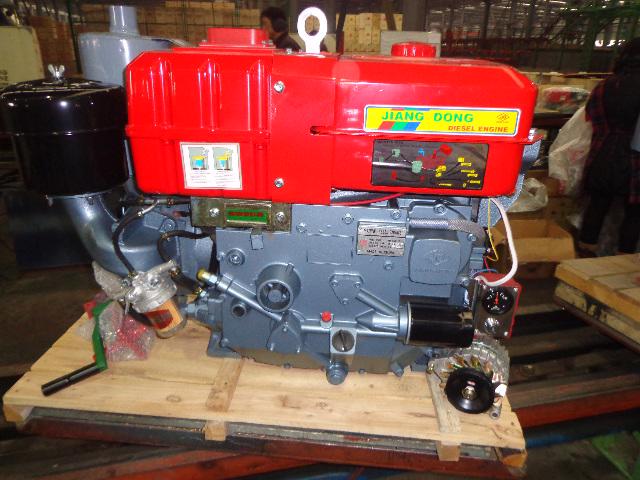 Dieselovy motor 6-40koni - foto 3