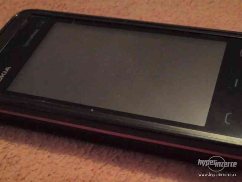Nokia 5530 XpressMusic - k opravě nebo na náhradní díly!!! - foto 3