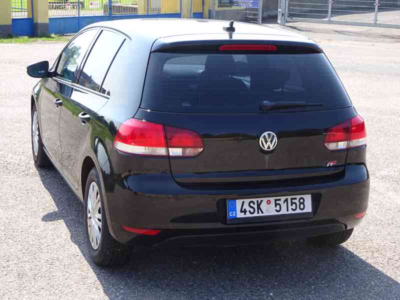 VW Golf 1.2 TSI r.v.2012 (63 kw) STK:8/2026 - foto 4