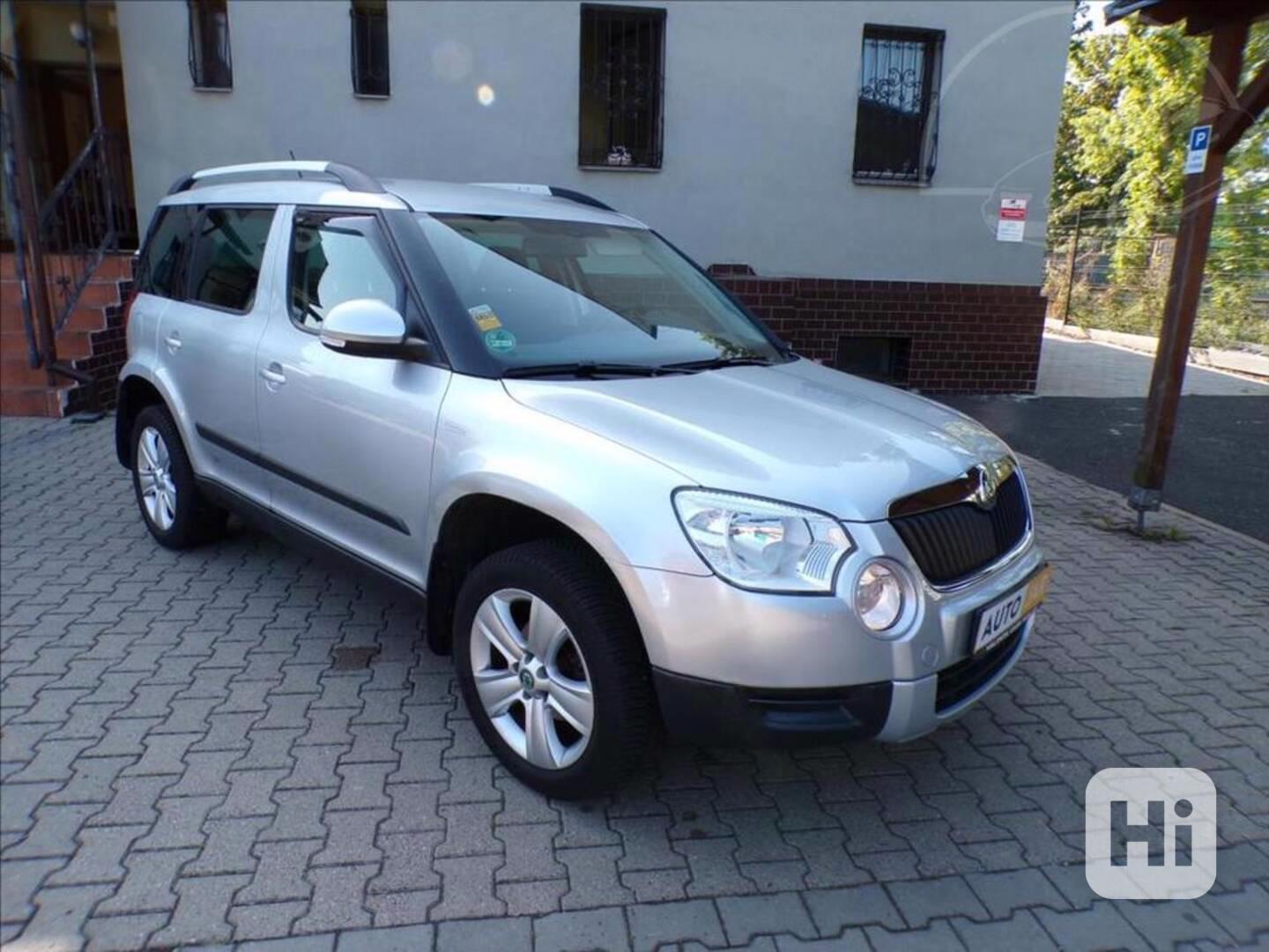 Škoda Yeti 1,2 TSI DSG,SERVISNÍ KHIHA - foto 1