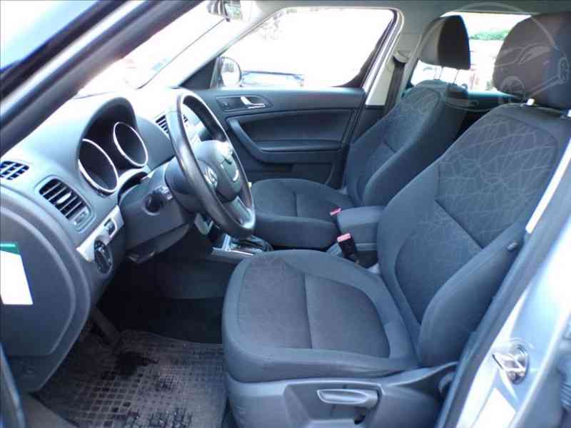 Škoda Yeti 1,2 TSI DSG,SERVISNÍ KHIHA - foto 8