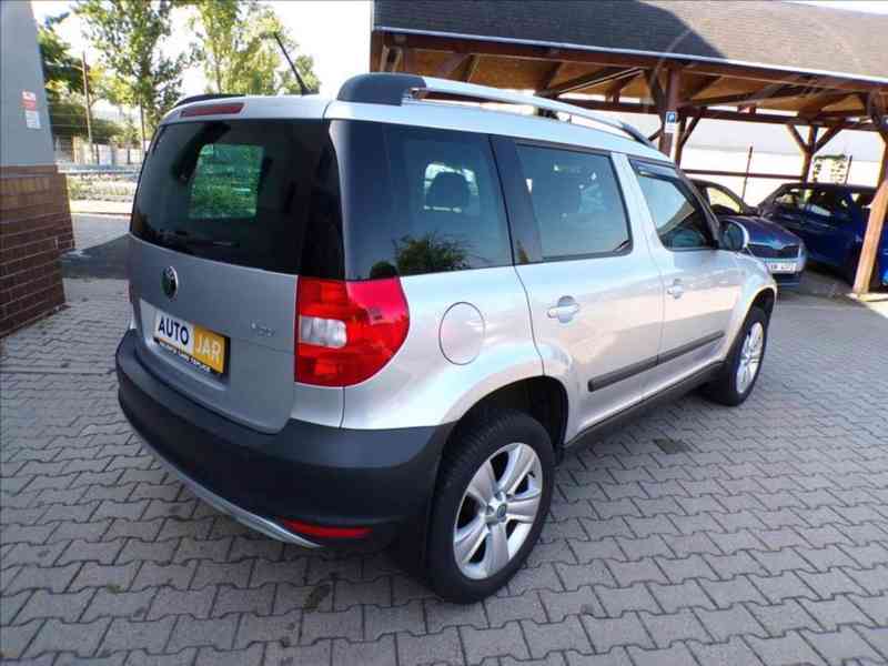 Škoda Yeti 1,2 TSI DSG,SERVISNÍ KHIHA - foto 4