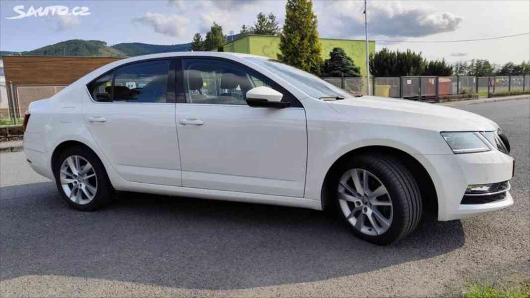 Škoda Octavia 1,6   TDI - foto 2
