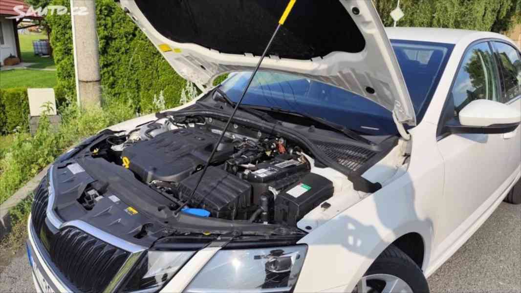 Škoda Octavia 1,6   TDI - foto 14