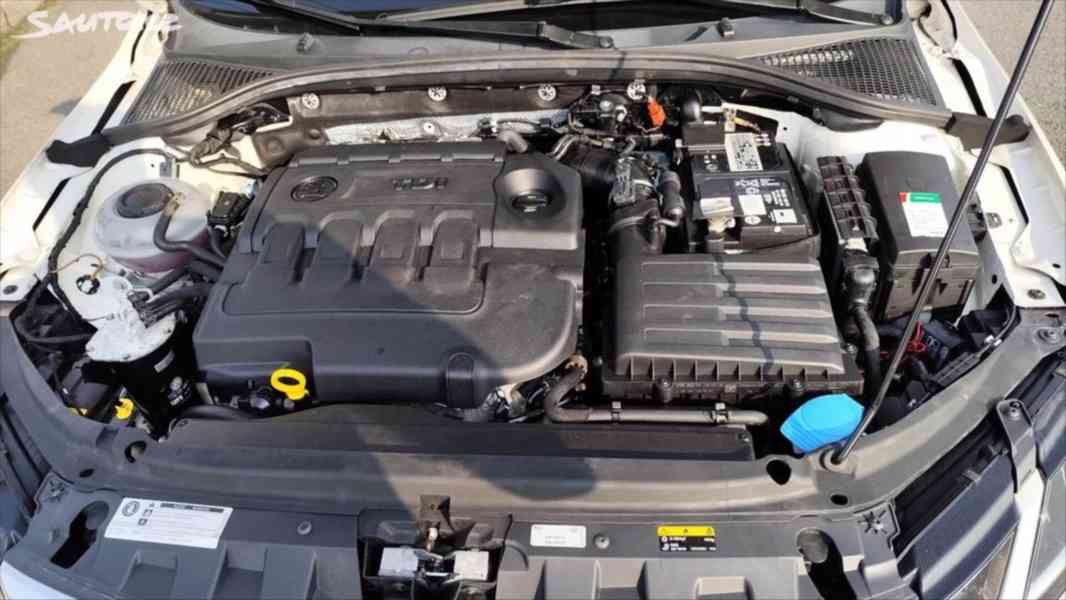 Škoda Octavia 1,6   TDI - foto 7