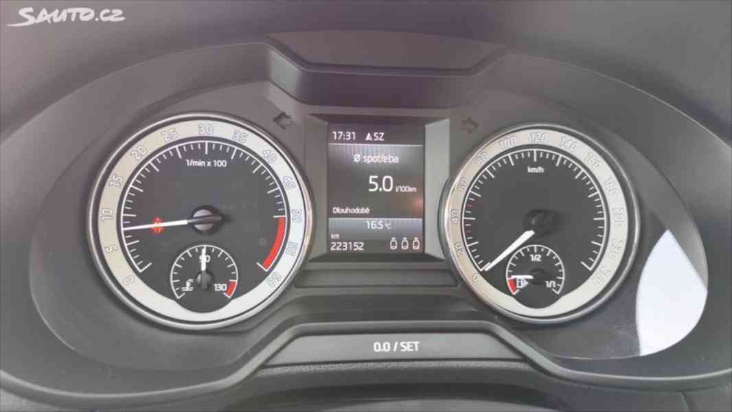 Škoda Octavia 1,6   TDI - foto 8