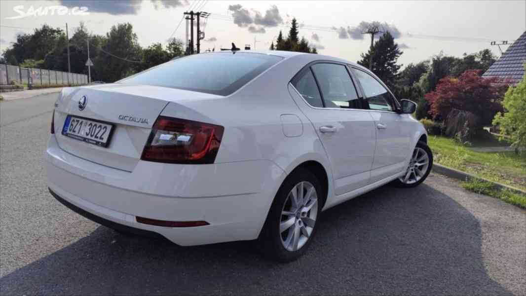 Škoda Octavia 1,6   TDI - foto 6