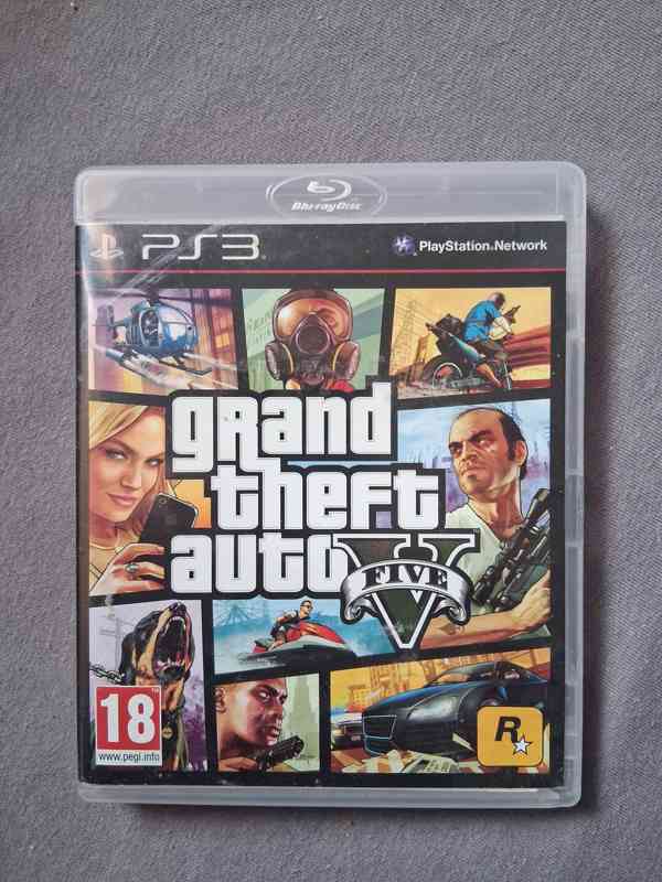 PS3 Slim 250 GB + 18 her (GTA V, Far Cry, Assassin’s Creed…) - foto 9