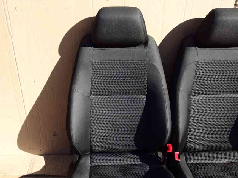 Sada sedaček Škoda Roomster s airbagy a výhřevy - foto 2