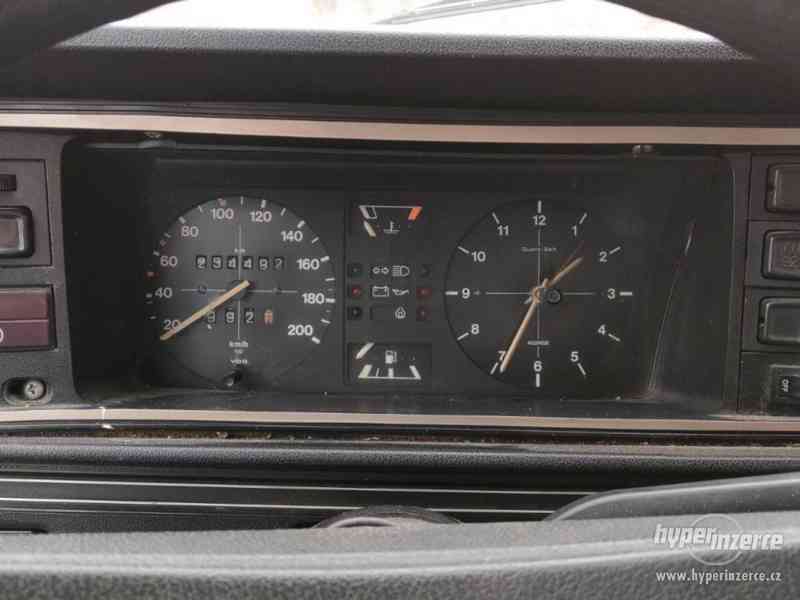 VW Jetta mk1 1,6D - foto 5