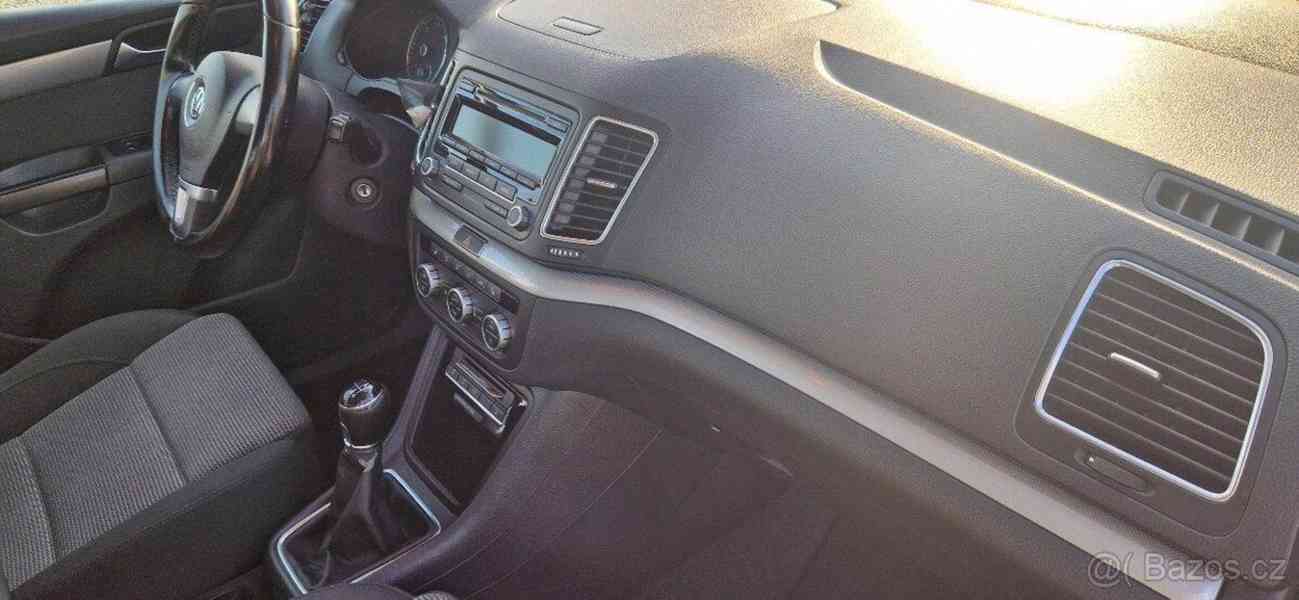 Volkswagen Sharan 2,0 - foto 7