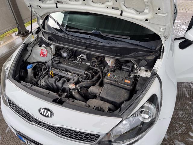 Kia Rio 1.4 CVVT 6q manuál - foto 4