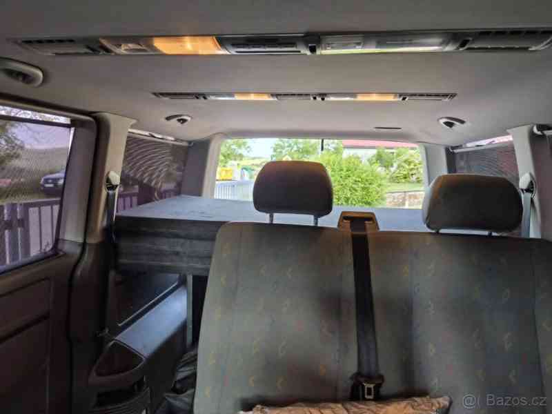 Volkswagen Transporter T5 - foto 4