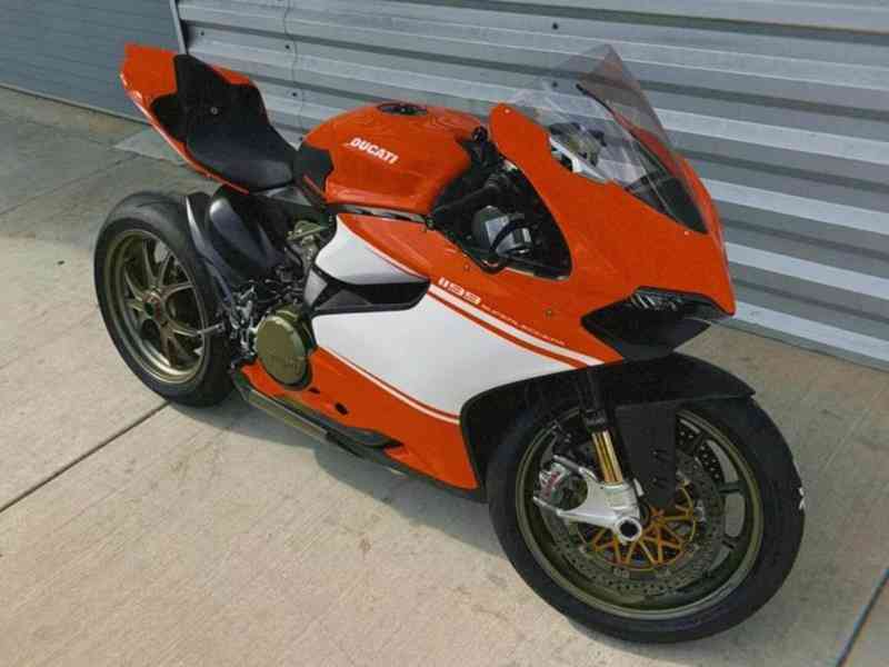 2014 Ducati 1199 Superleggera WhatsApp +17203061962 - foto 1