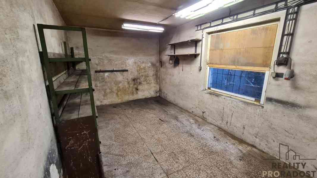 PRONÁJEM SKLADU - DÍLNY O VÝMĚŘE 25m2 v ADAST BLANSKO   - foto 7