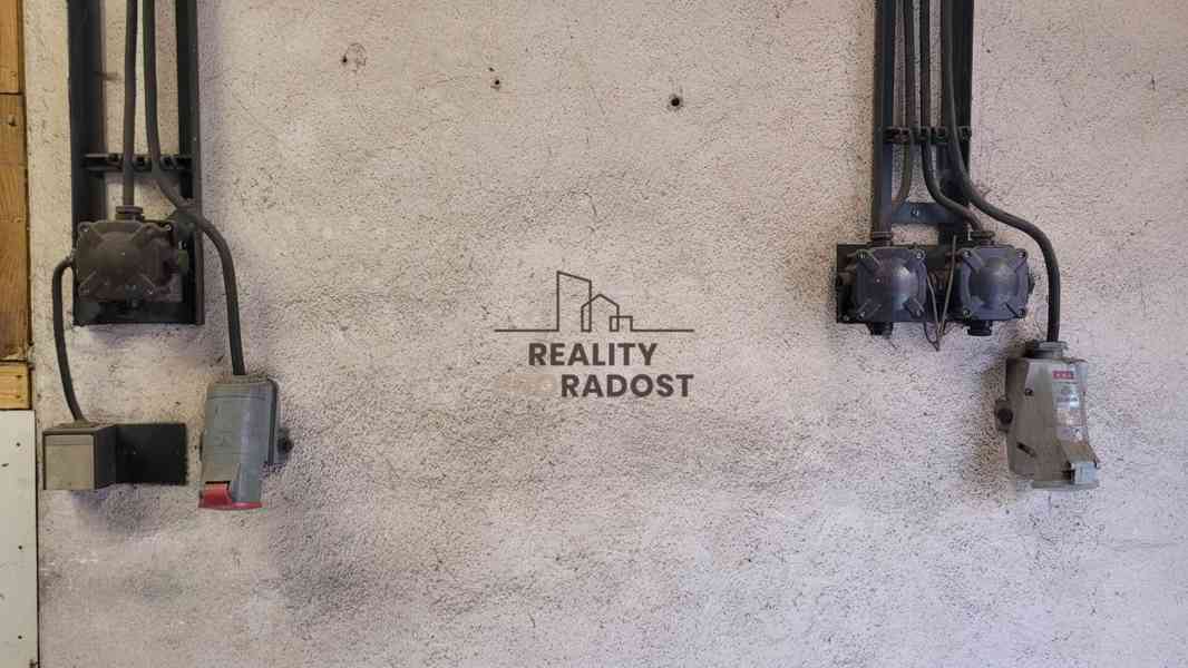 PRONÁJEM SKLADU - DÍLNY O VÝMĚŘE 25m2 v ADAST BLANSKO   - foto 2