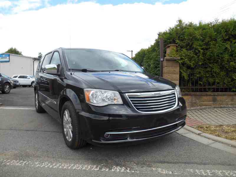 Chrysler Town Country 3,6 LPG Limited 2015 - foto 6