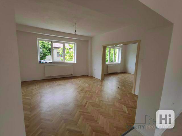 Pronájem rodinného domu 200 m², pozemek 341 m² - foto 9