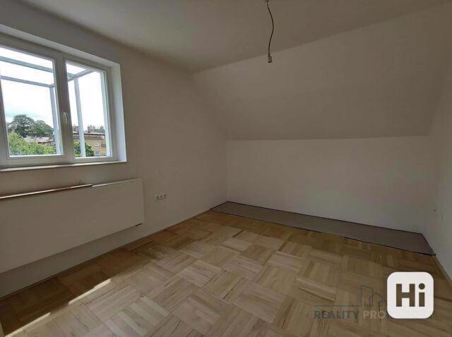 Pronájem rodinného domu 200 m², pozemek 341 m² - foto 21