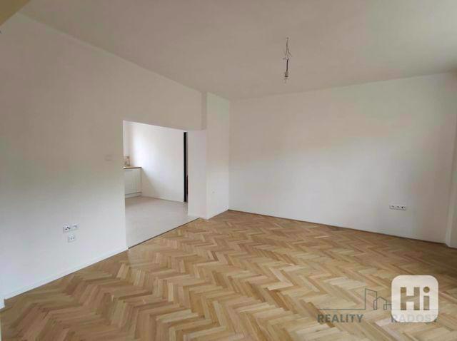 Pronájem rodinného domu 200 m², pozemek 341 m² - foto 13