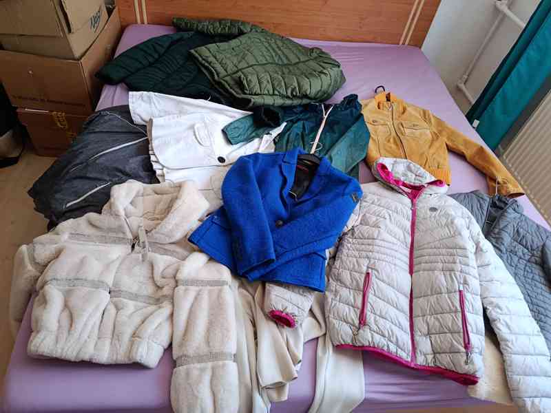 Oblečení  - foto 5