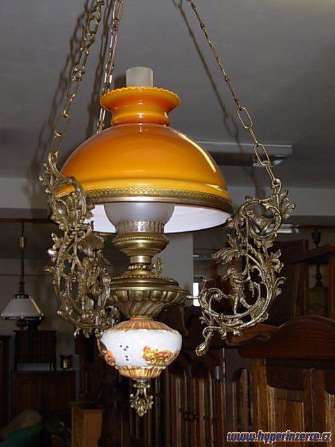 LUSTRY A LAMPY z mosazi, mědi, dřeva, keramiky a skla - foto 1