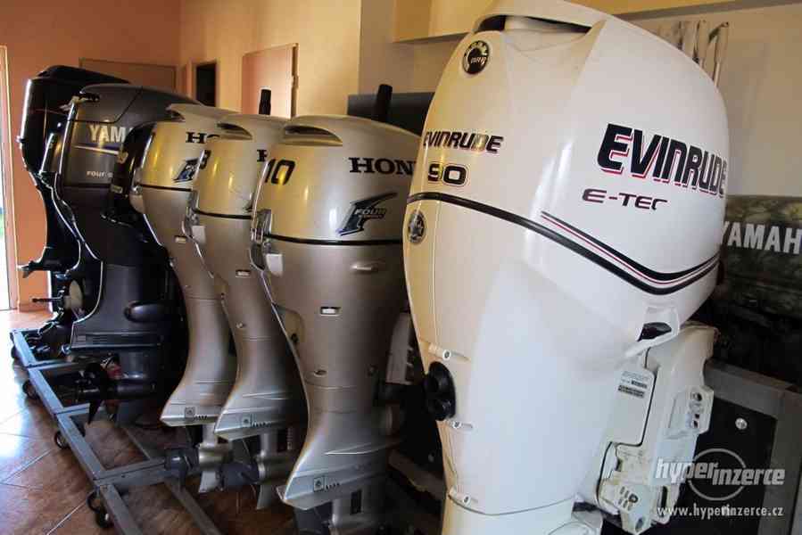Lodní motor Evinrude 40hp, E-TEC - foto 1