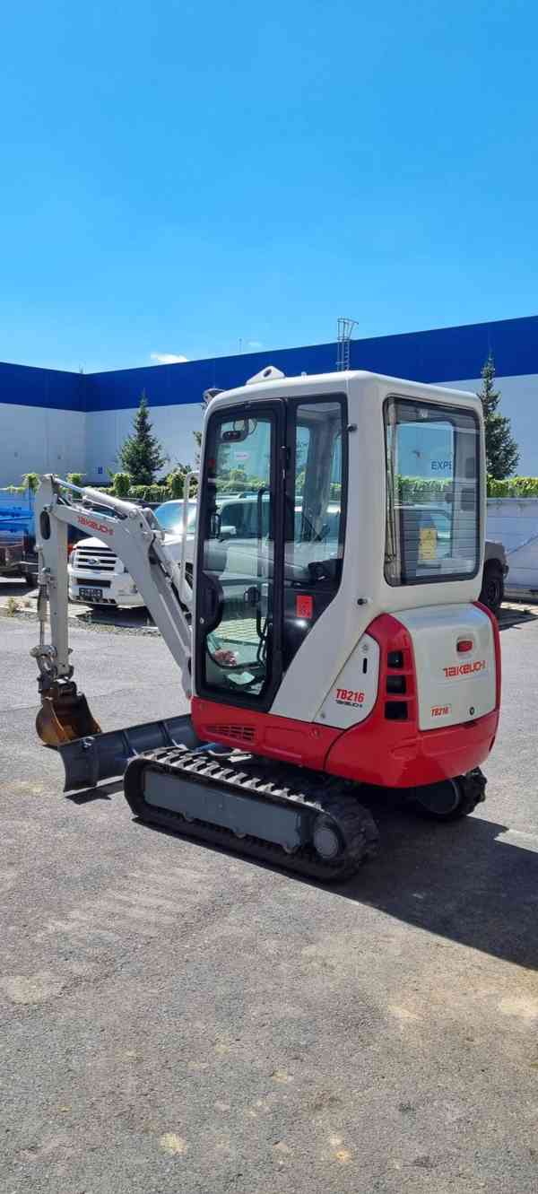 Pronajmu minibagr - minirypadlo Takeuchi TB216 1.8t - foto 2