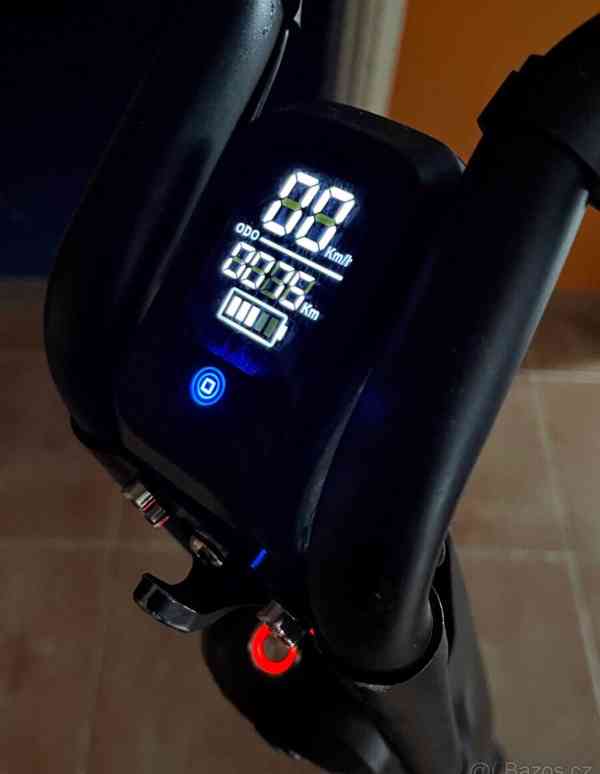 Elektrokoloběžka Nitro Scooters X500 - foto 11