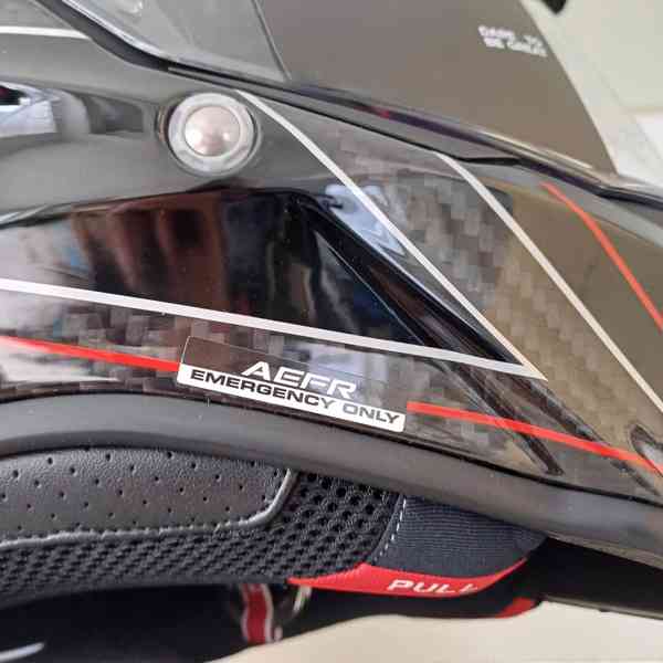 Enduro přilba Airoh Commadner 2 Carbon - foto 9