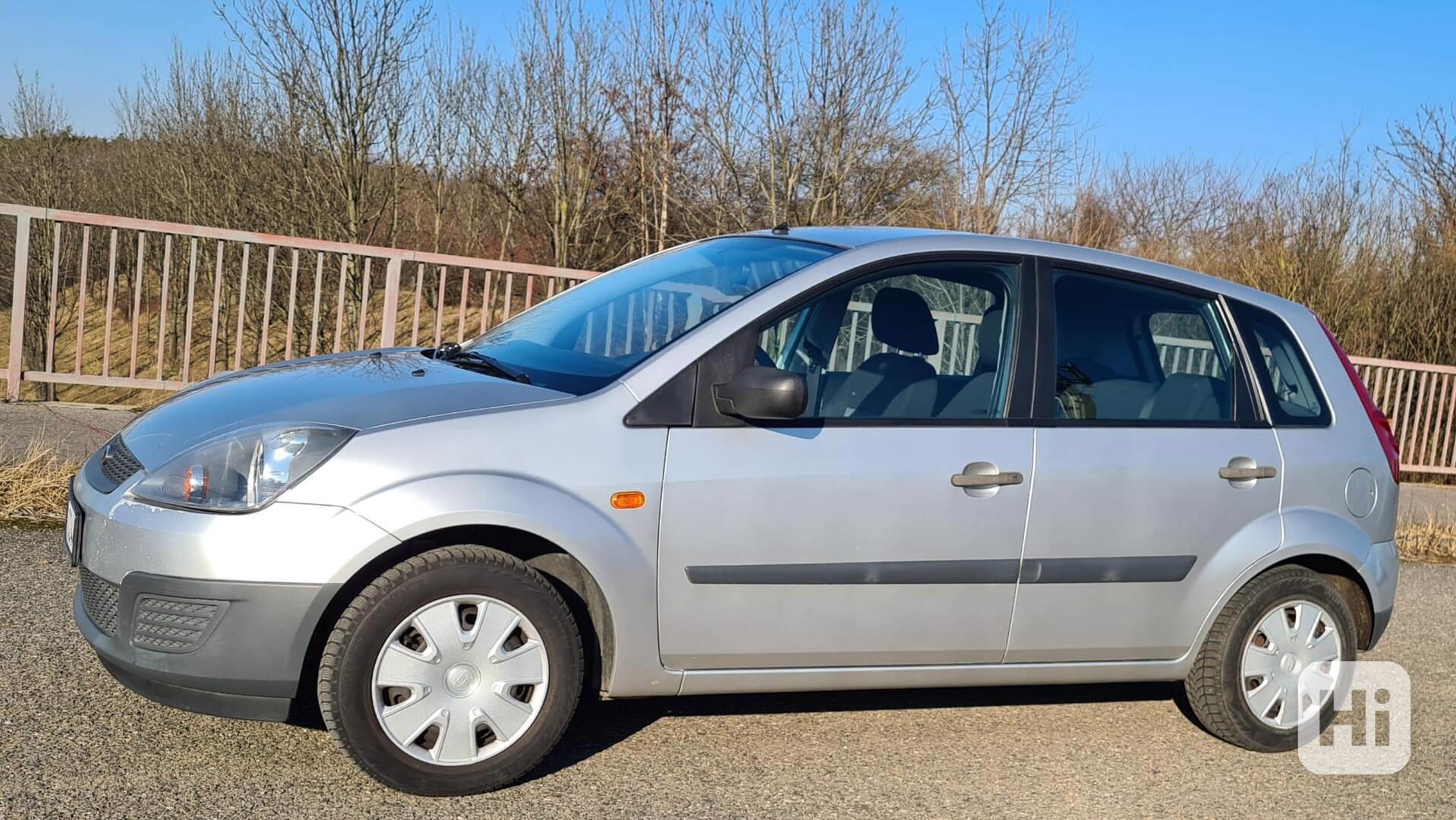 FORD FIESTA 1.4i 59kW KLIMA AUTOMAT - foto 1