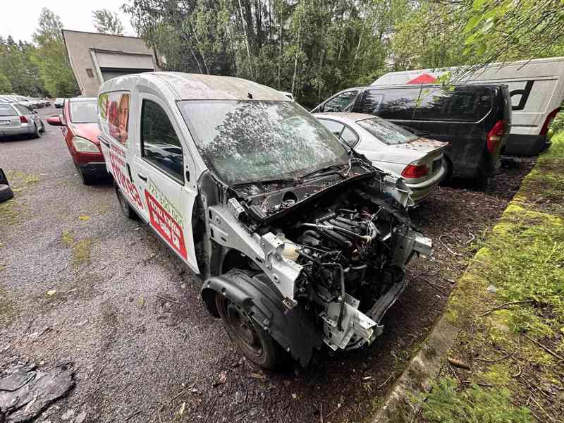 Dacia Dokker na náhradní díly - foto 1