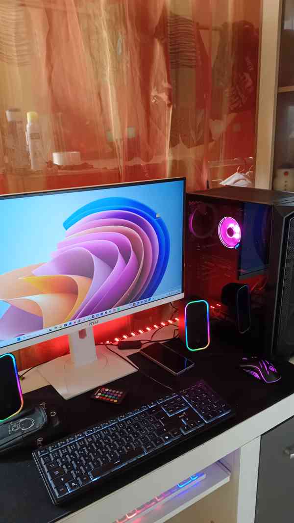 Herní pc AMD Ryzen 5600x - foto 4