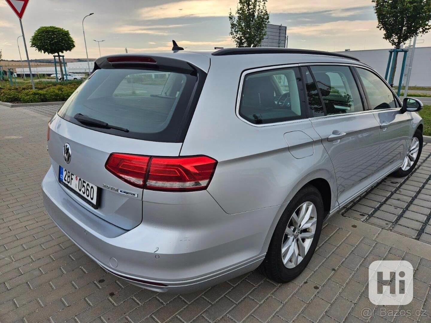 Volkswagen Passat 2,0   Variant Comfortline TDI 11 - foto 1